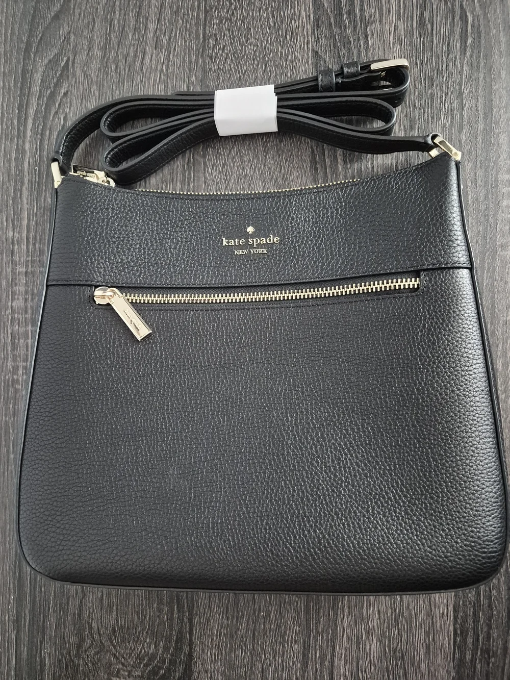 Kate Spade New York 454 Large Swingpack Black Pebbled Leather Buckle Crossbody